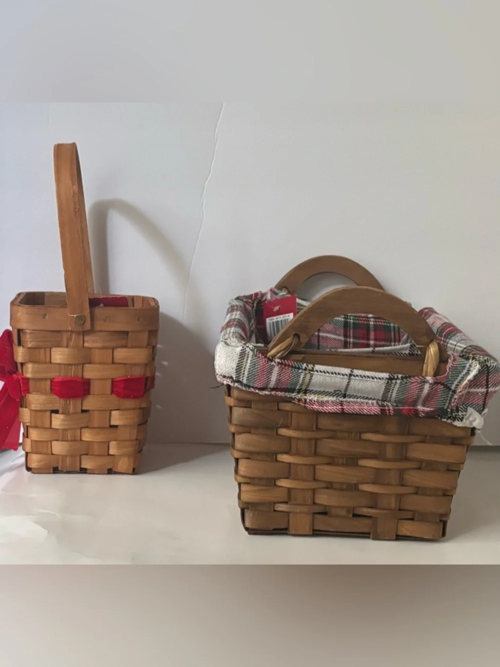 Christmas baskets NEW NWT 2 total square rectangle plaid velvet bow